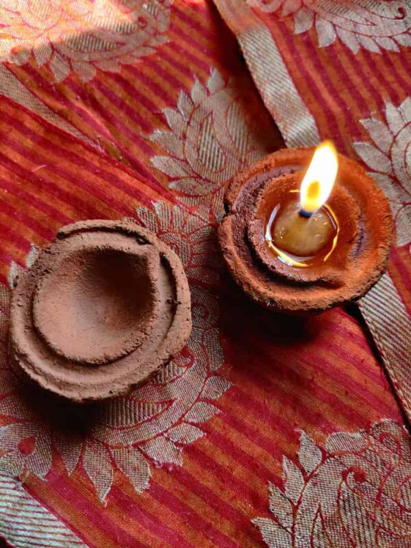 Gobar Diyas(set of 5 uneven) - Image 2